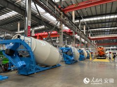 按照需求为用户供给车辆定位、平安预警和燃油